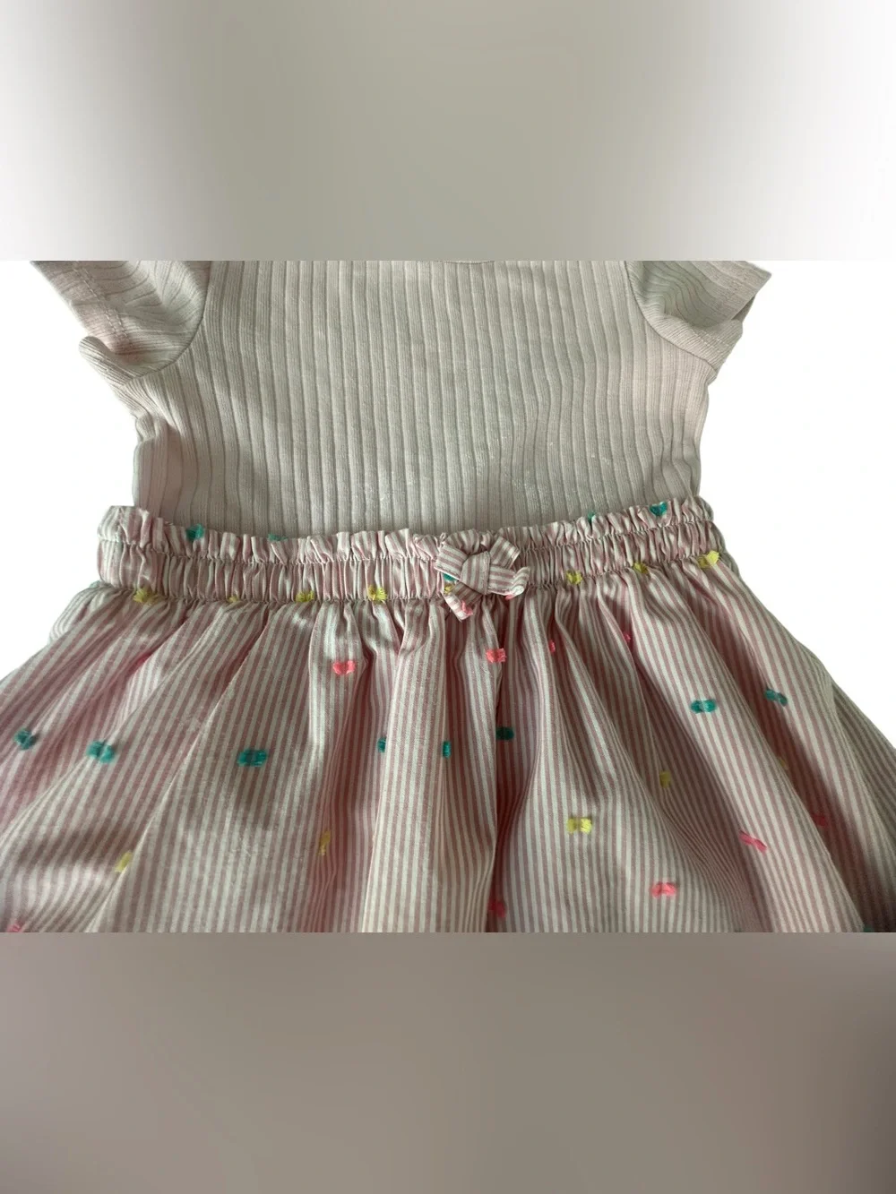 Wonder Nation girl’s dress features a striped poplin skirt.  Size 3T.